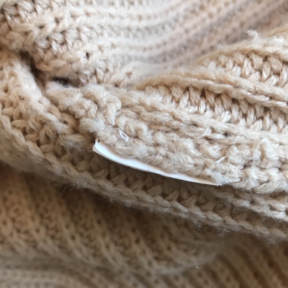 Forever 21 sweater size Medium - Picture 15 of 15